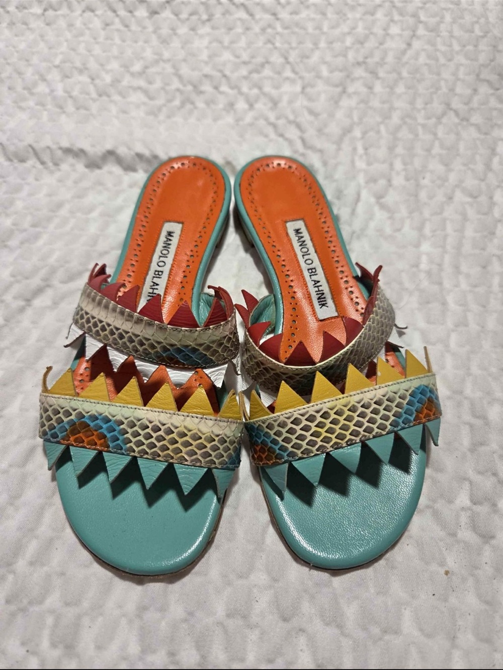 Manolo Blahnik Arpege Sharkbite Flat Slide Sandals